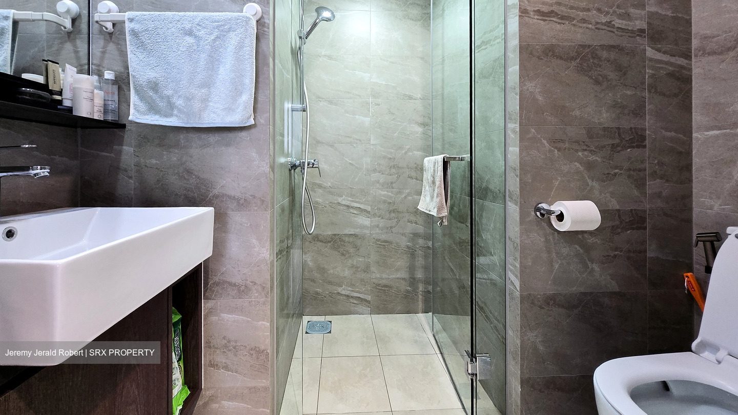 Riverfront Residences (D19), Apartment #522045251